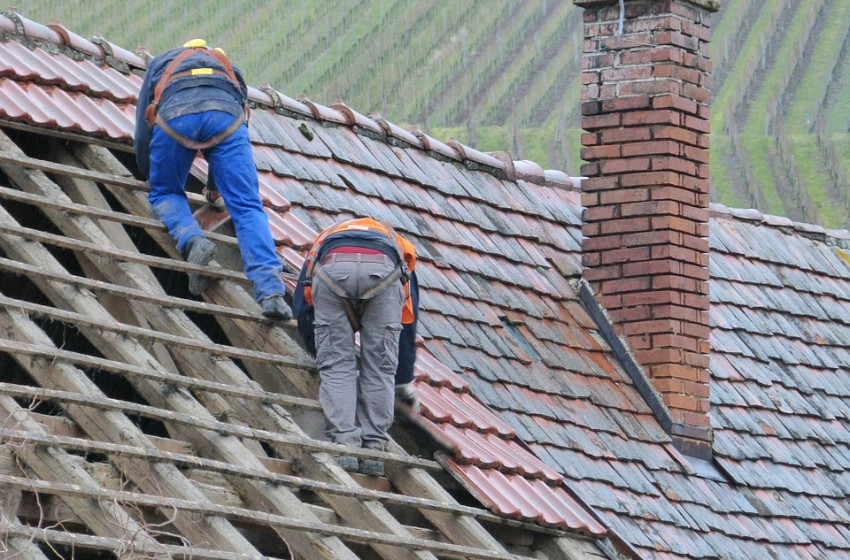 Le a tetővel Acsalagon