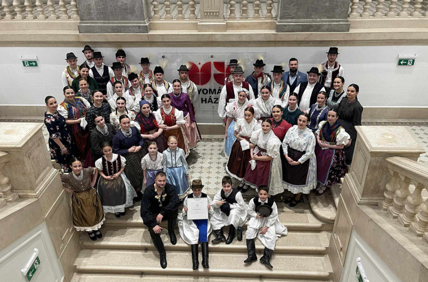 Nívósak, kiemeltek a kapuváriak