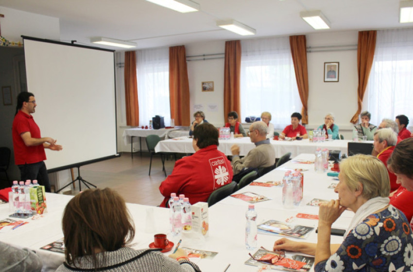 Szakmai napot tartott a Győri Egyházmegyei Karitász