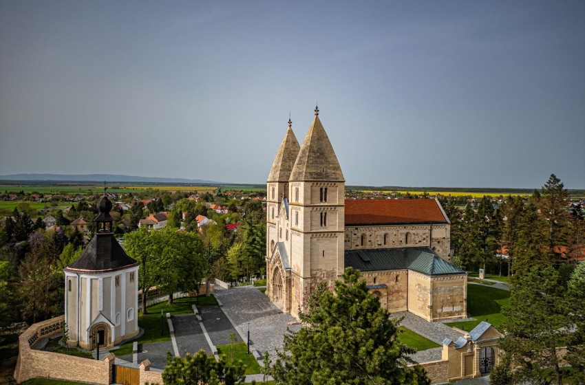 A restauráció során a szakemberek különleges leleteket is találtak.