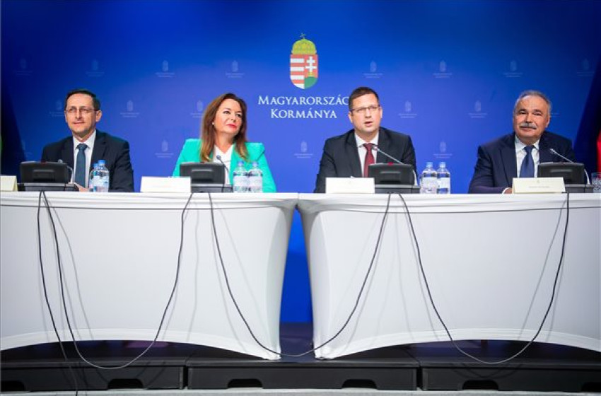 A háborús láz átterjedt a NATO-ra és a NATO-parancsnokokra! 