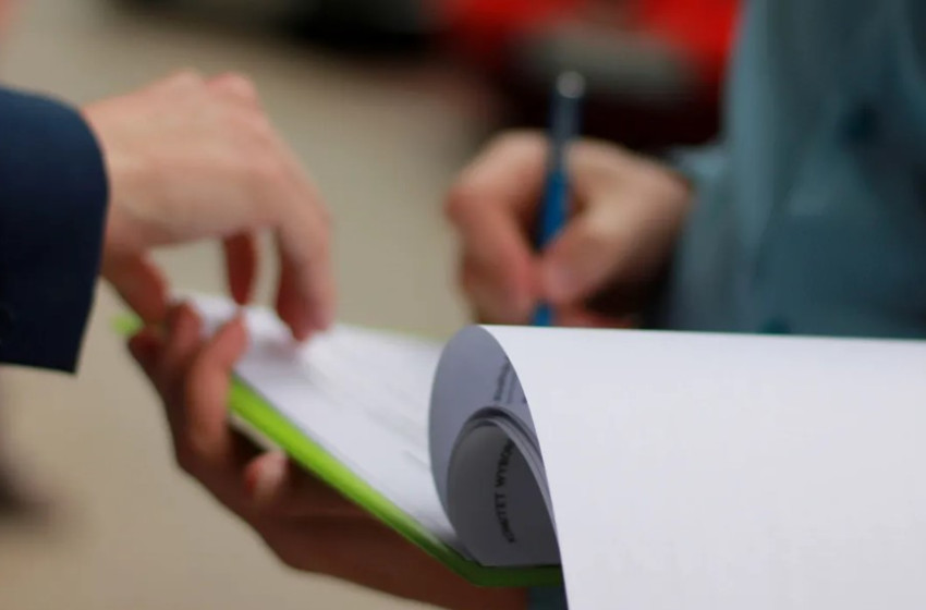 Ma délután négy órakor lejár a jelöltállítási határidő 