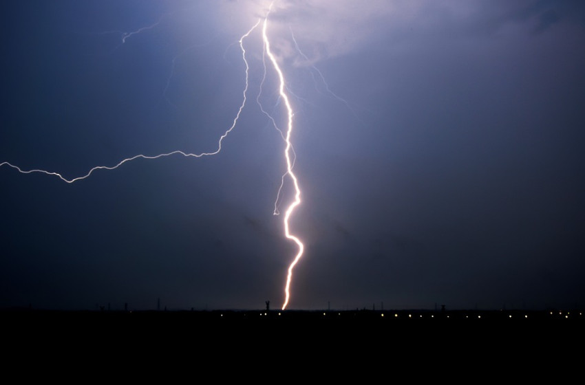 Riasztást adtak ki több megyére: jégeső és felhőszakadás jöhet