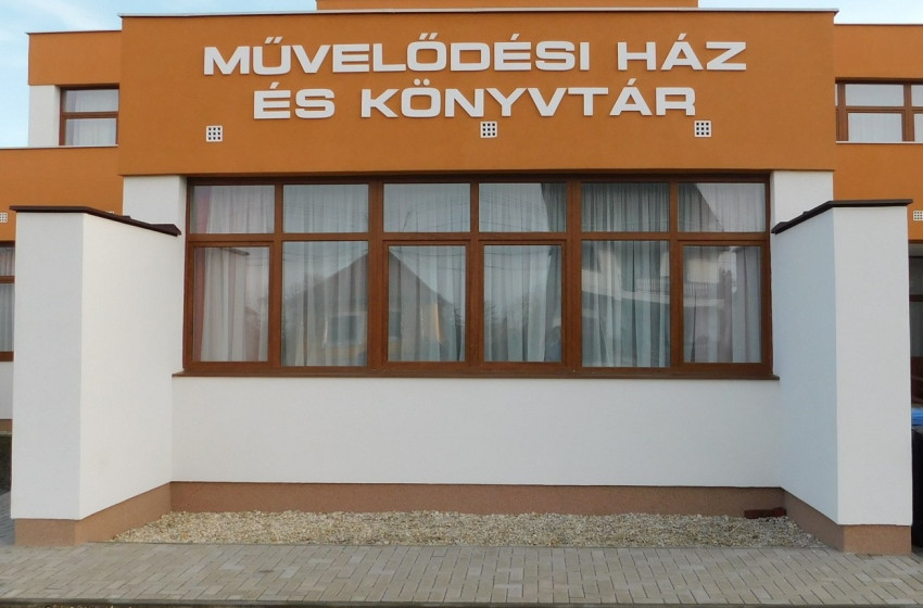 Öt kiállítás egy helyen