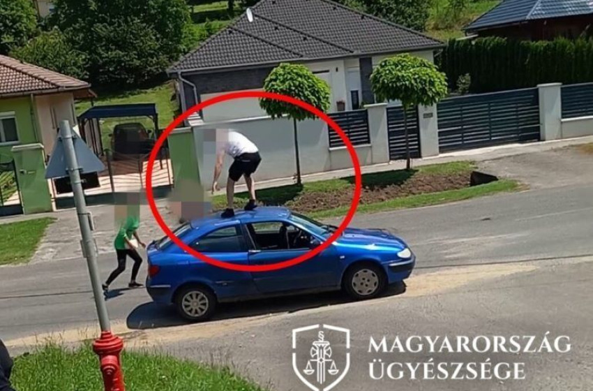 Autón átmászva verte meg a testvérét egy őrjöngő férfi 