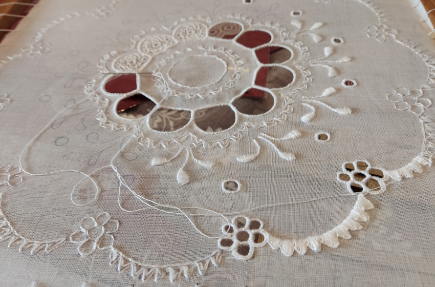 Alkoss a Höveji csipkével!