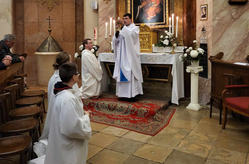 Szent Antal napi Liliom-megáldás a premontrei templomban