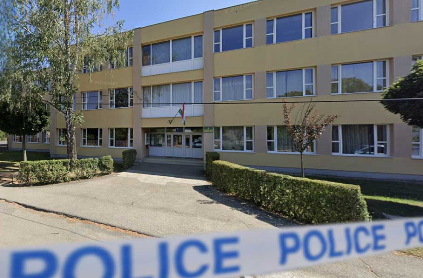 Rugdosták és fojtogatták osztálytársai az elsős lányt