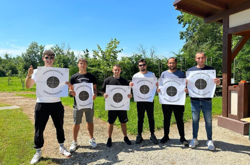 A Babóti Sportlőtéren a hunyadis diákok 