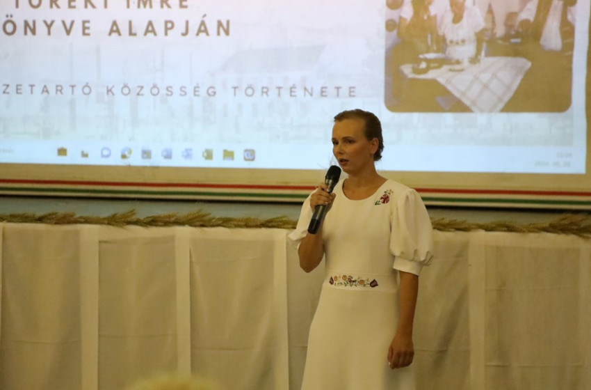 Filmbe zárták értékeiket Szanyban az utókornak