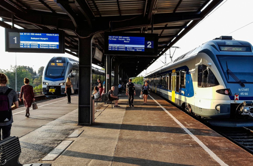 Fennakadások a vasúti közlekedésben: késések és vonatkimaradások várhatók Csorna és más vonalakon