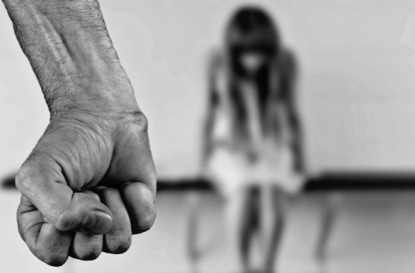 13 évet kapott a nevelt lányát molesztáló mosonmagyaróvári férfi