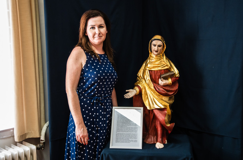 Szent Anna vigyázó tekintete Kapuváron