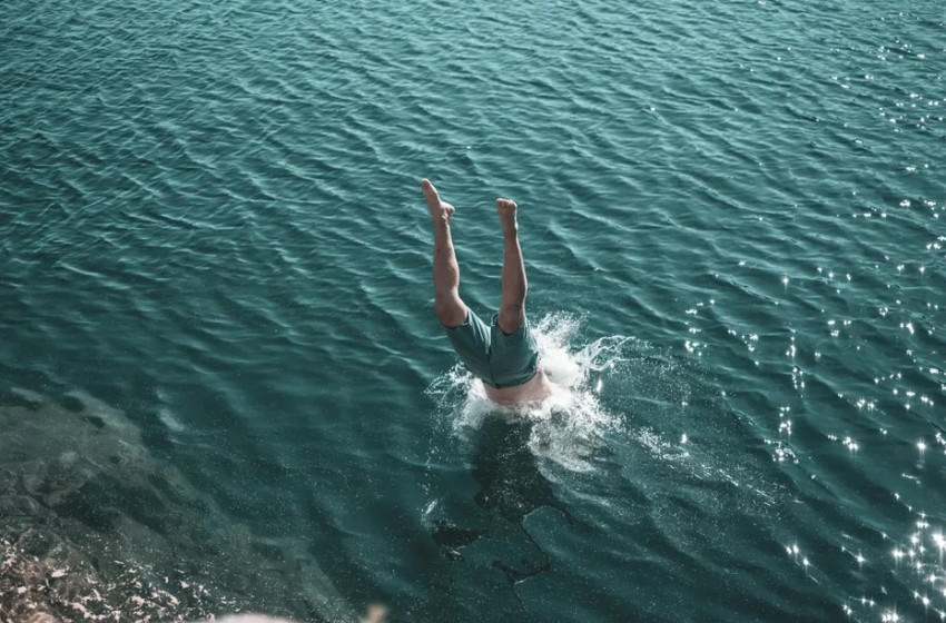 Ittasan ugrott fejest, lebénult