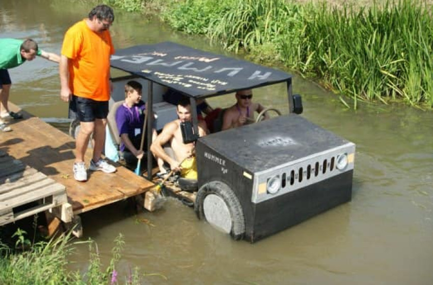 Indul az I. Sopronnémeti Keszeg-ér Futam
