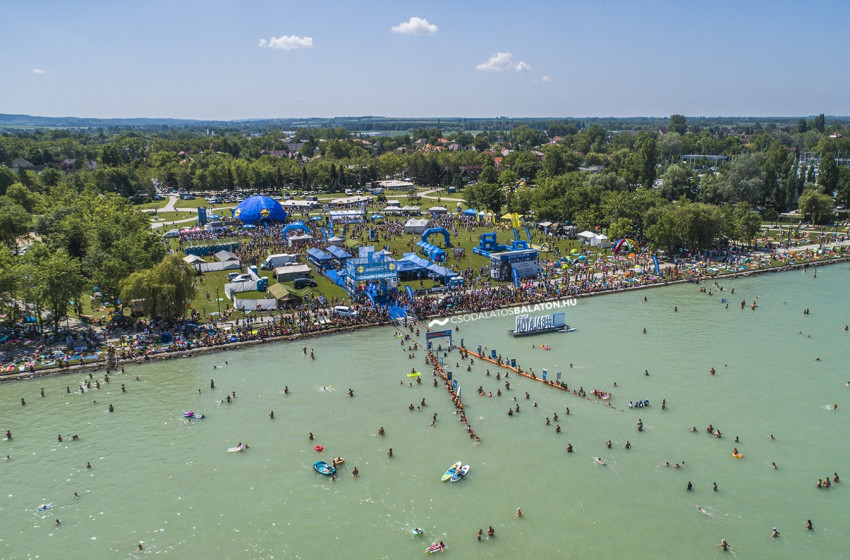 Most döntöttek: július 21-én lesz a Balaton-átúszás