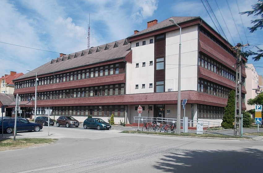 A csornai rendőrök az állampolgárok segítségét kérik