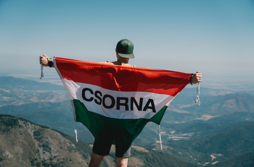 A szerb és bolgár csúcsokon a rábaközi hegymászók