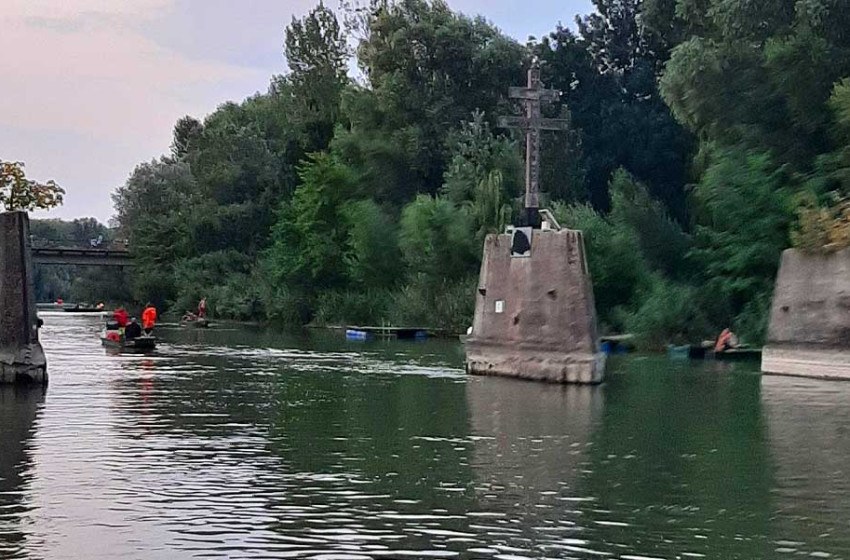Mágneshorgászat közben fulladt a Dunába a 13 éves Kristofer