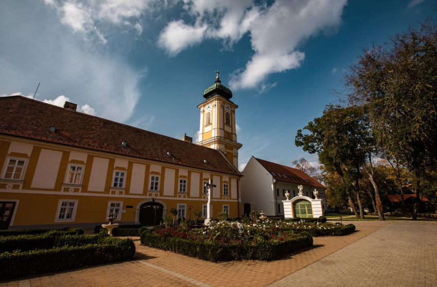 Ünnepeljünk az Apátságban Csornán