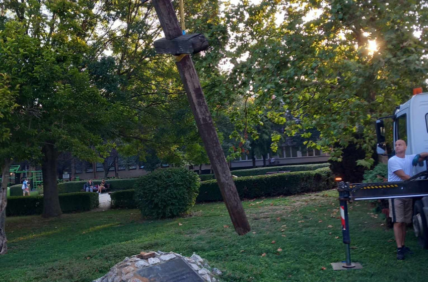 Elkezdődött a csornai emlékmű rekonstrukciója