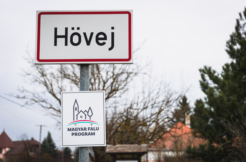 Hímzőműhely Csipkenap Hövejen