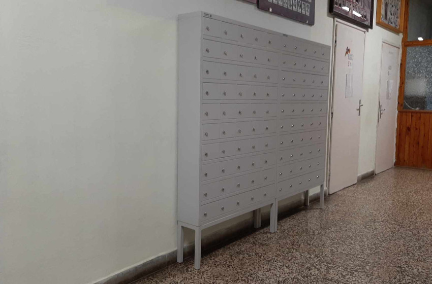 Biztonságos telefonelhelyezés a kapuvári iskolában