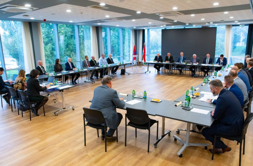 Új elnököt választottak Győr-Moson-Sopron vármegye önkormányzatának élére