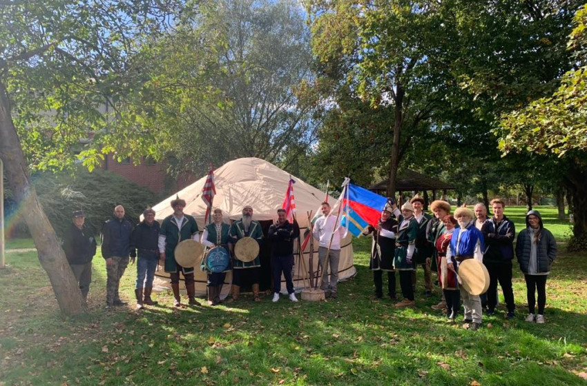 Jurtát avattak a Hanyi Íjászok