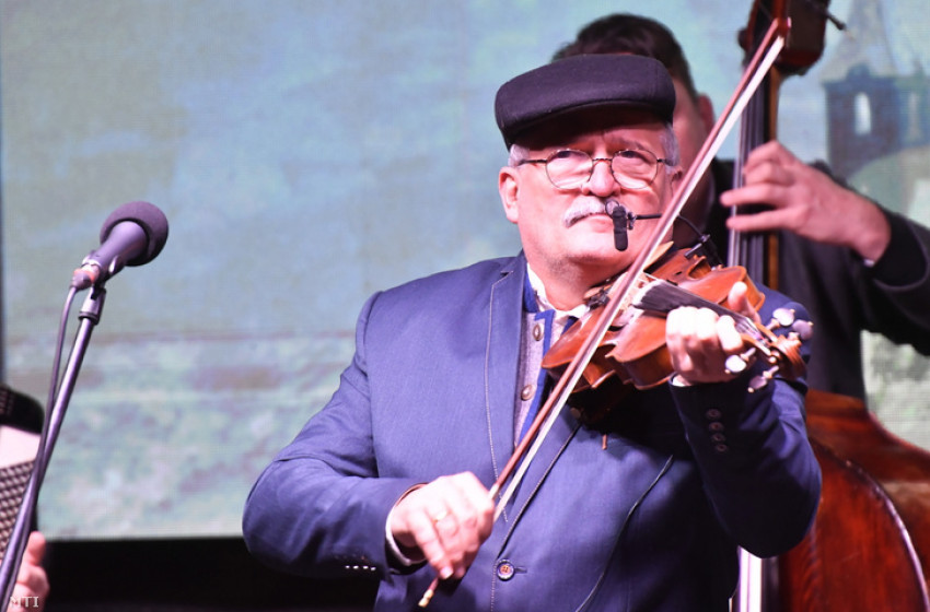 Csík János kilép a Csík Zenekarból