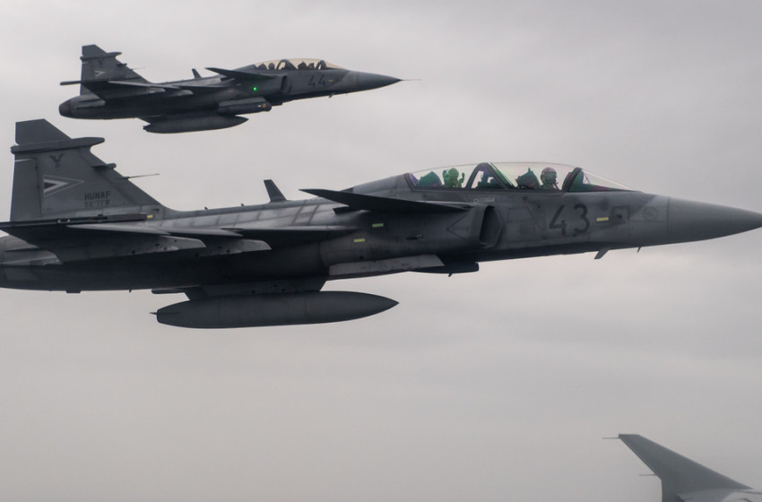 Figyelmeztetett a honvédség, vadászgépek lepik el Magyarország égboltját