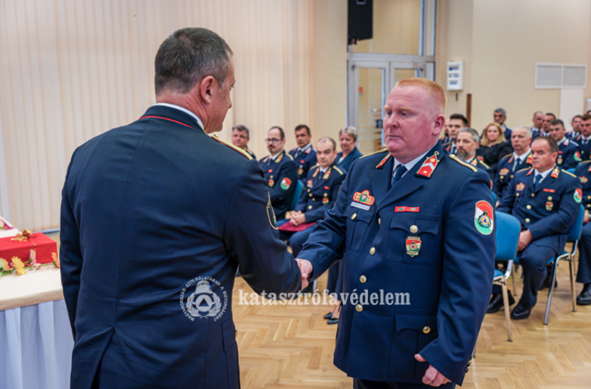 Előléptetések és jutalmak Győr-Moson-Sopron tűzoltóinak