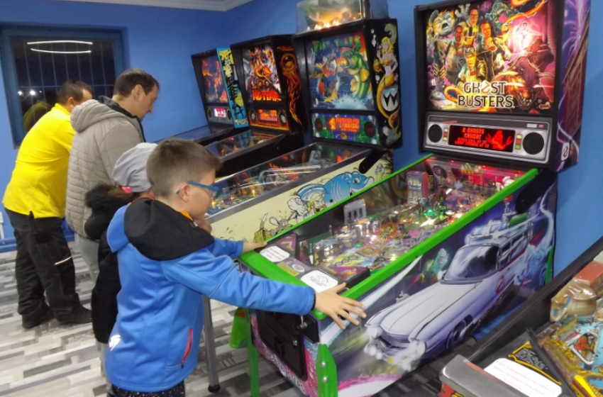 Gyerek Flipperverseny Csornán - Izgalmas délután az Alkonyzónában