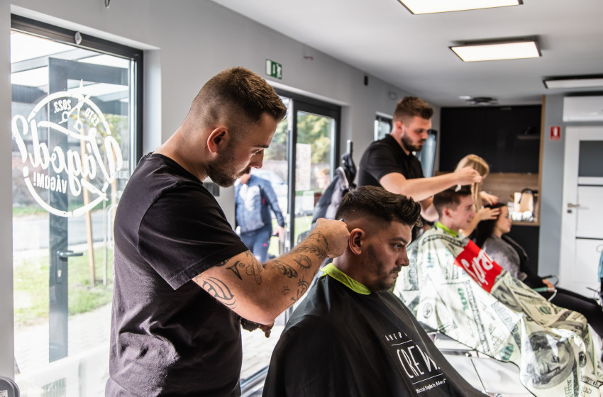 Hajvágással támogatták az óvodásokat Kapuváron