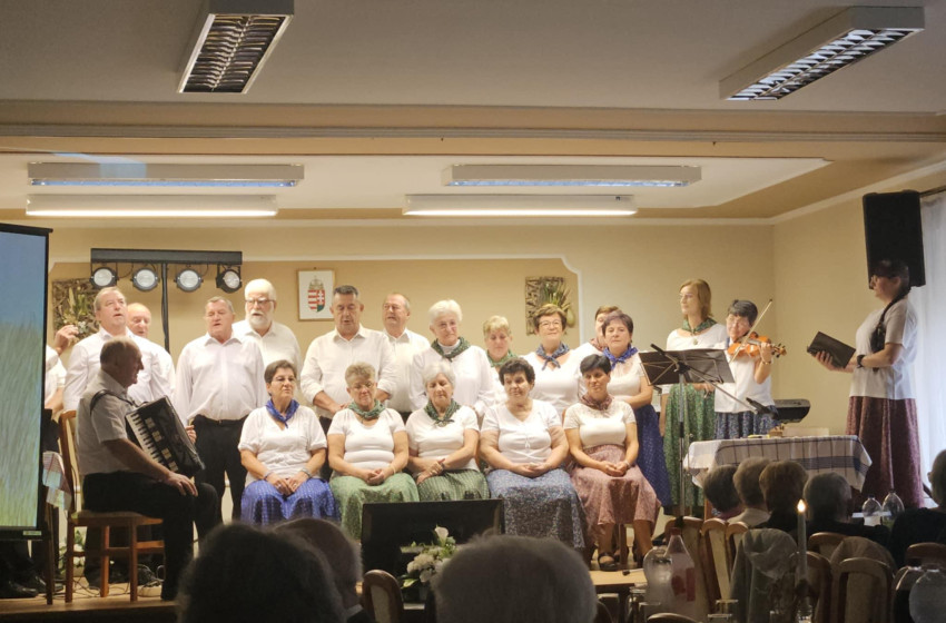 Idősek Napi rendezvény Markotabödögén