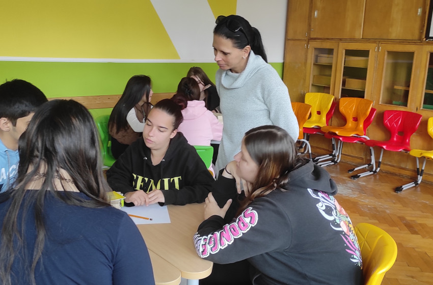 Szabadítsátok ki Gordont!