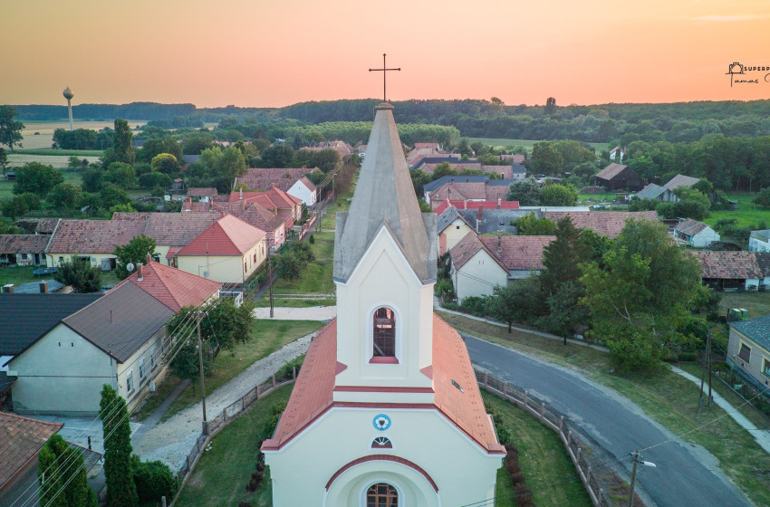 Adventi kalendárium Kisbaboton