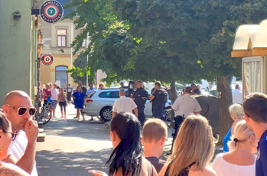 Négy embert késelt meg a 19 éves lány Mosonmagyaróváron