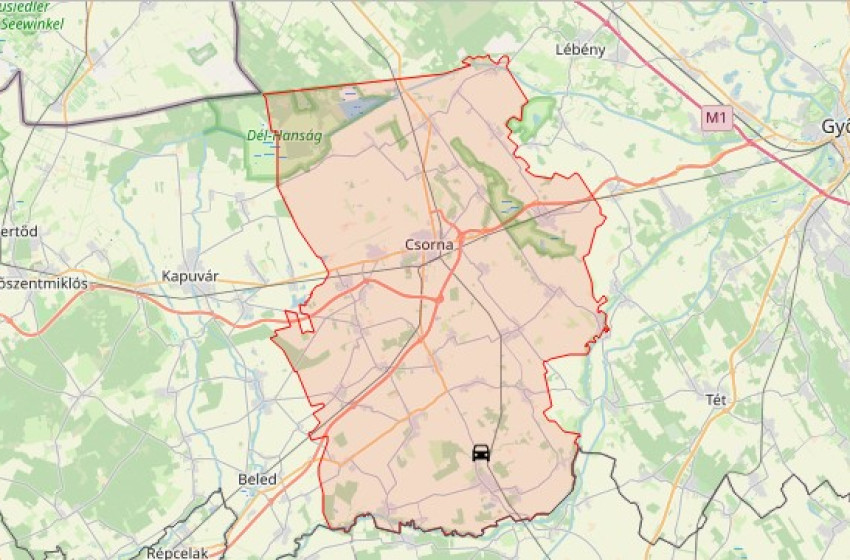 Árokba borult egy autó Szanynál