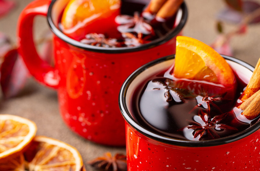 Itt a forralt bor szezonja: mutatunk 3 tuti receptet!