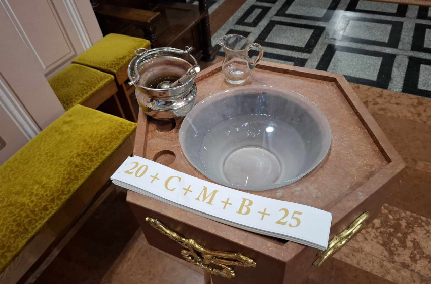 Hagyományos házszentelés Kapuváron