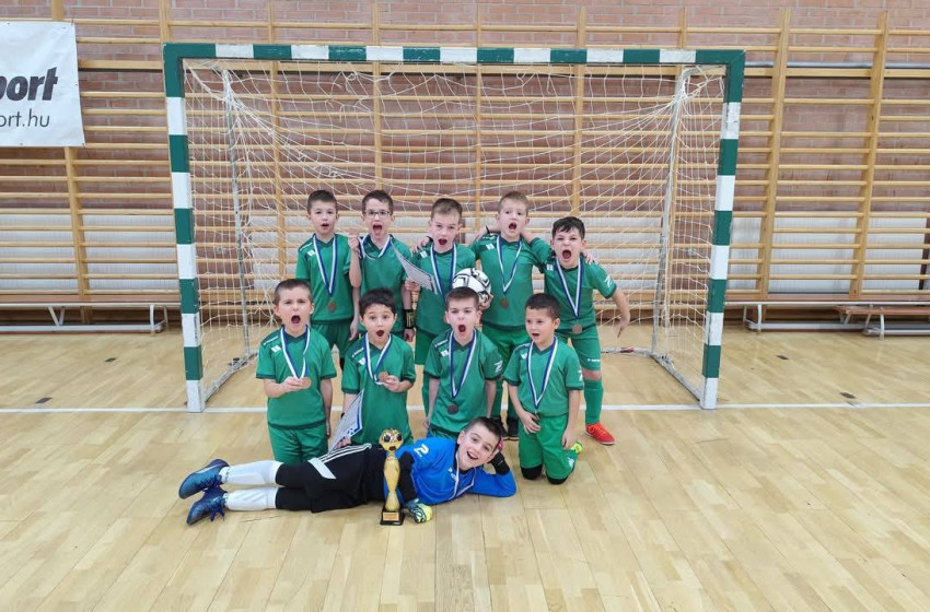 Bronzérmes lett a Csorna SE U8-as csapata! 
