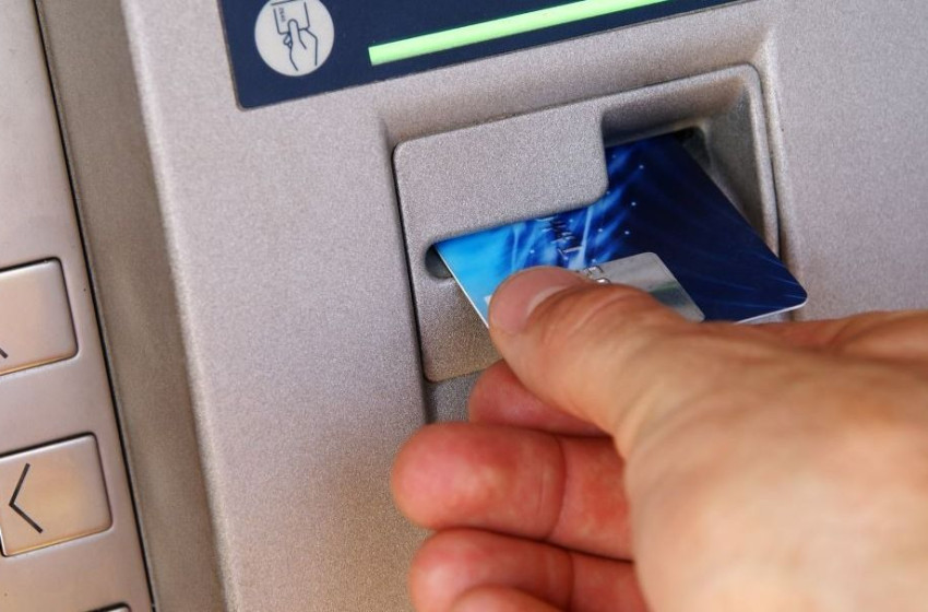 Megduplázható az ingyenes készpénzfelvétel 150 ezer forintos limitje 