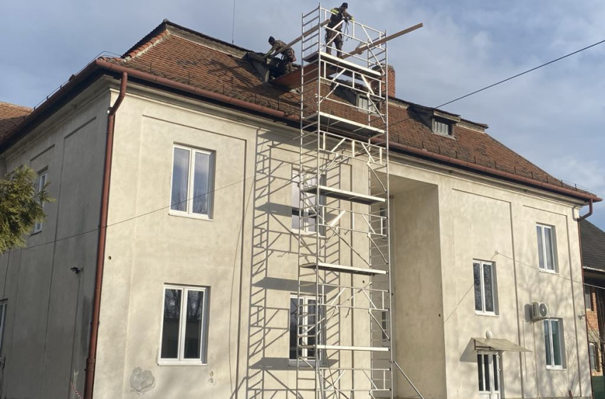 Dübörög a fejlesztés és karbantartás a Csornai Kossuth Lajos Szakképző Iskolában