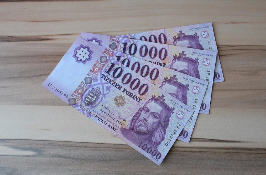 Hamis 10 000 forintosok lepték el az országot
