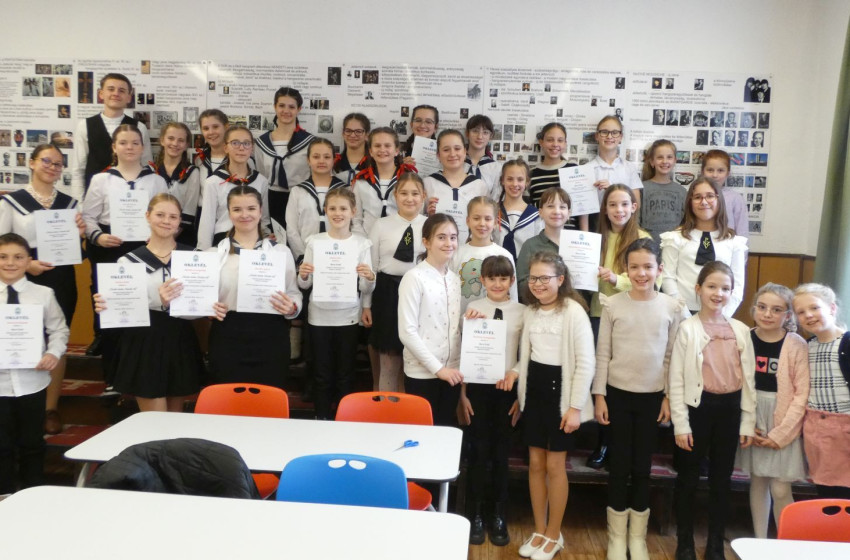 Népdalversenyen jeleskedtek a Páli Szent Vince Iskola diákjai