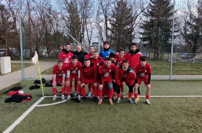 A Csorna után a Kapuvár is hibátlan két kör után