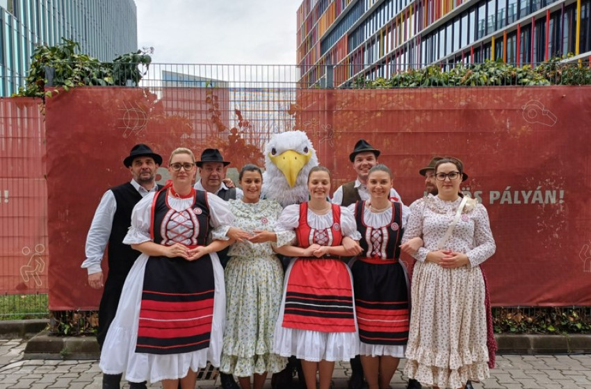 Rábaköz Néptáncegyesület a Groupama Arénában