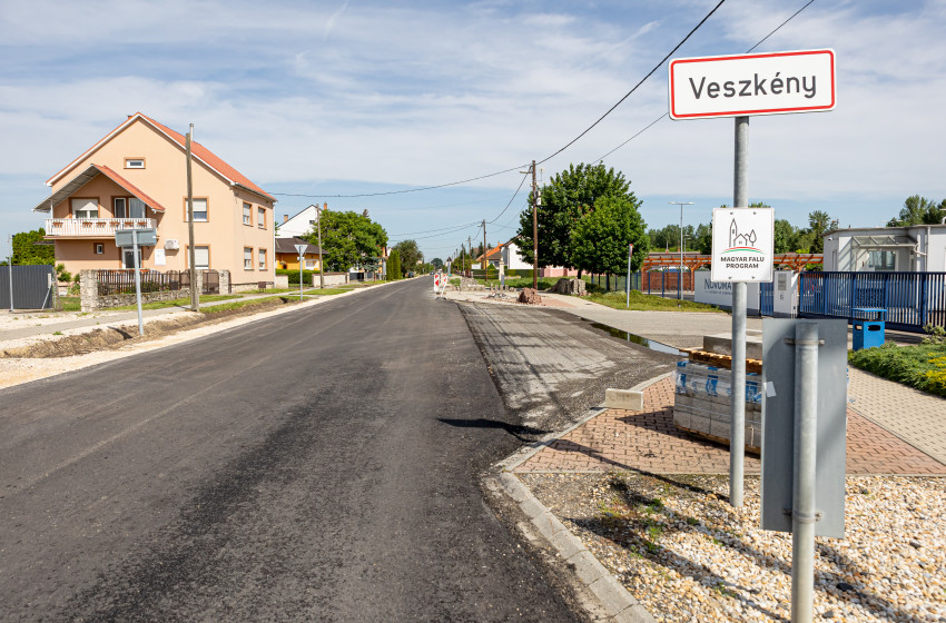 Kézműves foglalkozás Veszkényben