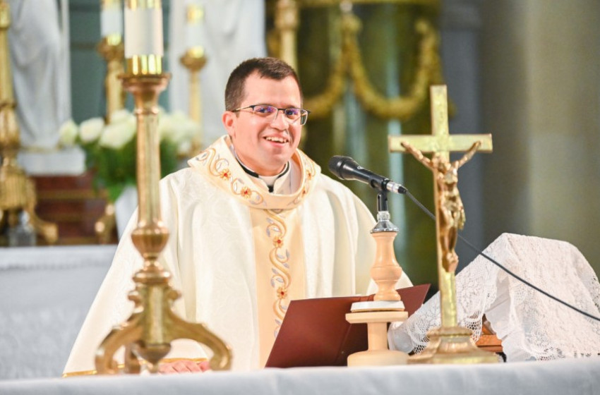 Horváth Csaba atya új szolgálati helyre kerül